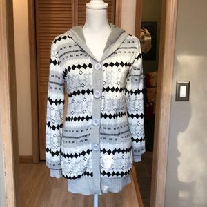 Super cute long hooded sweater